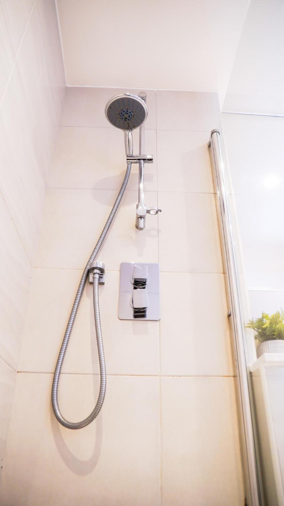 Manchester City Centre Apt With Balcony & Free Parking - Including Free 1-Hour Late Check-Out For Bookings On The 29Th 31St May, Justeat Voucher For 2-Night Stays Minimum! Exterior photo