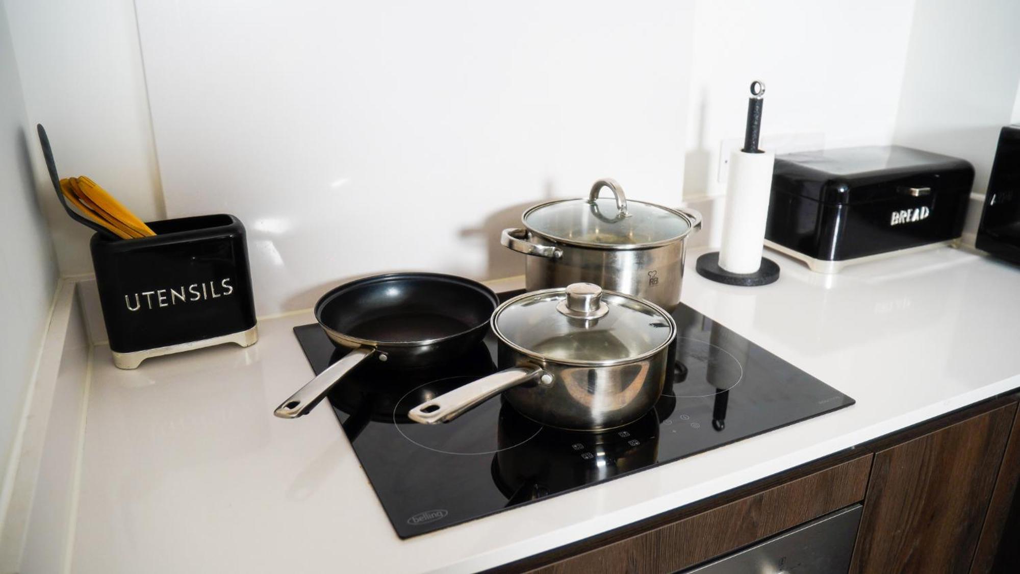 Manchester City Centre Apt With Balcony & Free Parking - Including Free 1-Hour Late Check-Out For Bookings On The 29Th 31St May, Justeat Voucher For 2-Night Stays Minimum! Exterior photo