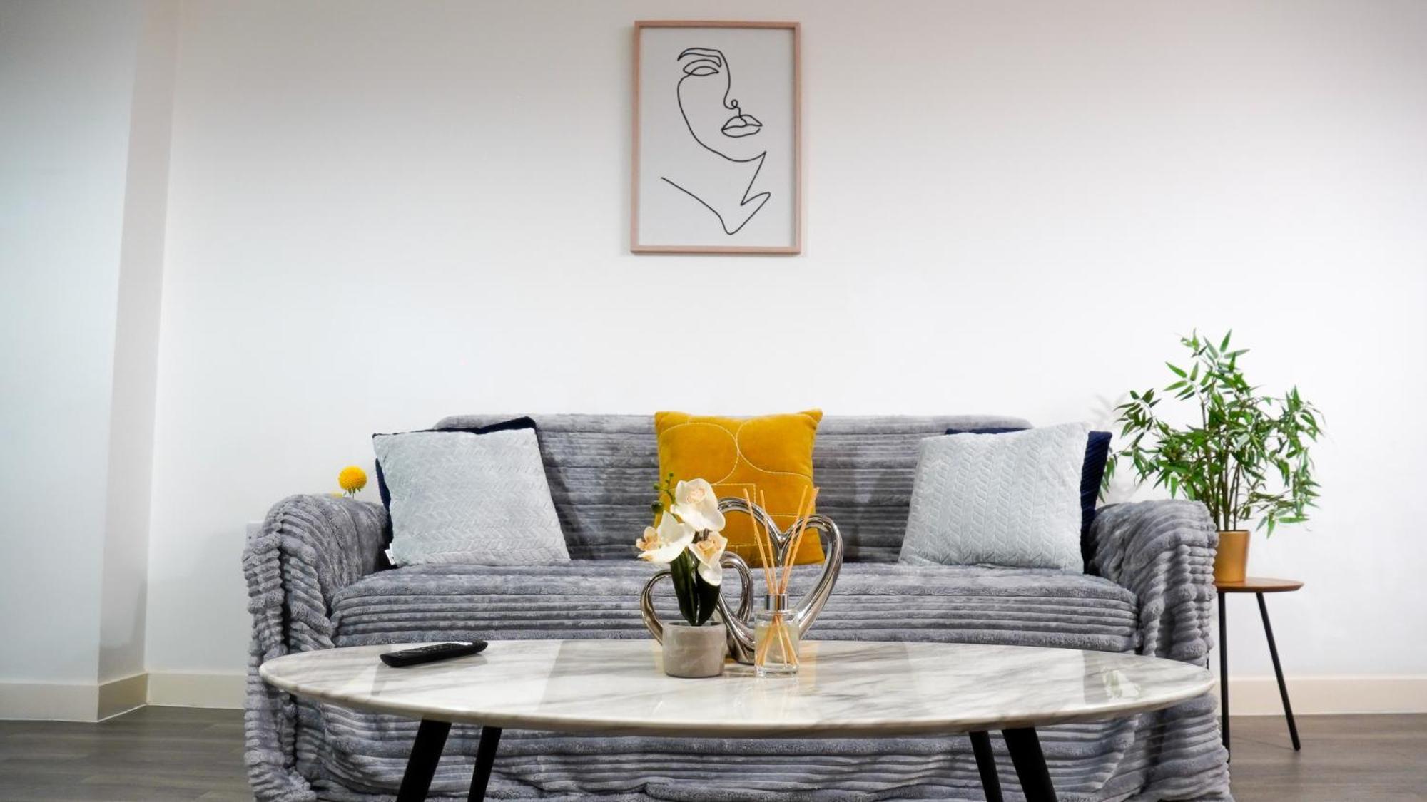 Manchester City Centre Apt With Balcony & Free Parking - Including Free 1-Hour Late Check-Out For Bookings On The 29Th 31St May, Justeat Voucher For 2-Night Stays Minimum! Exterior photo