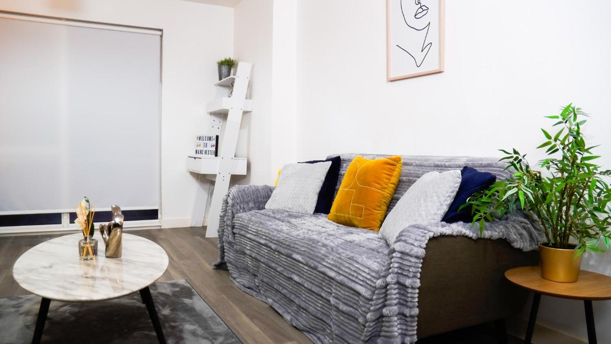 Manchester City Centre Apt With Balcony & Free Parking - Including Free 1-Hour Late Check-Out For Bookings On The 29Th 31St May, Justeat Voucher For 2-Night Stays Minimum! Exterior photo