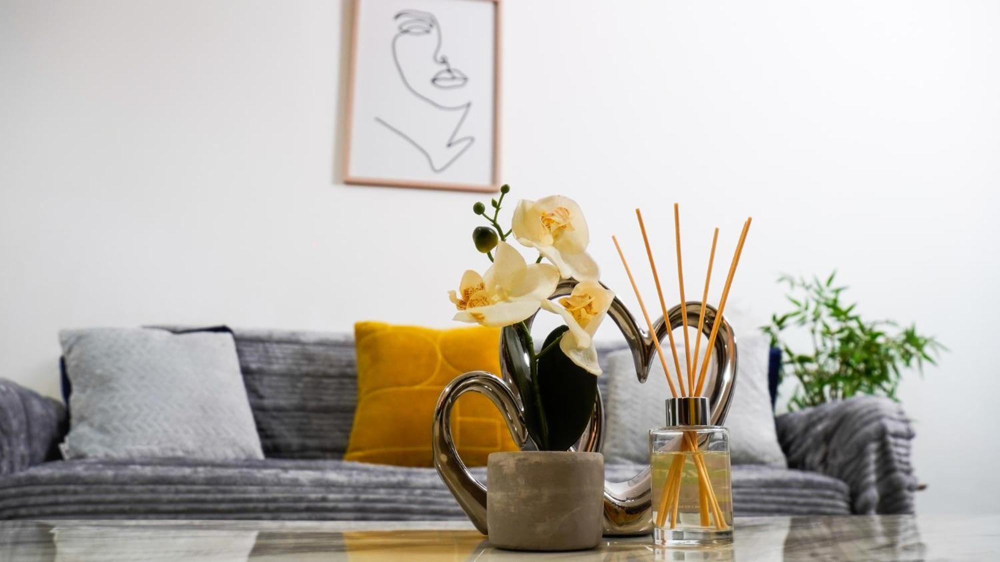 Manchester City Centre Apt With Balcony & Free Parking - Including Free 1-Hour Late Check-Out For Bookings On The 29Th 31St May, Justeat Voucher For 2-Night Stays Minimum! Exterior photo